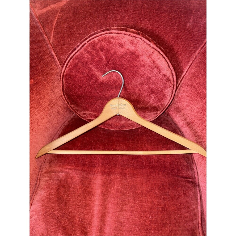 Vintage Advertising HAMPSHIRE  HOUSE Wood Clothes Hanger NEW YORK NYC